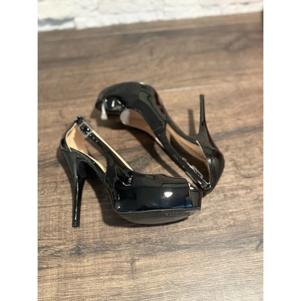 GUESS Women’s Peep Toe Platform Pumps Black Size 6 NEW The Box Shows Shelf Wear